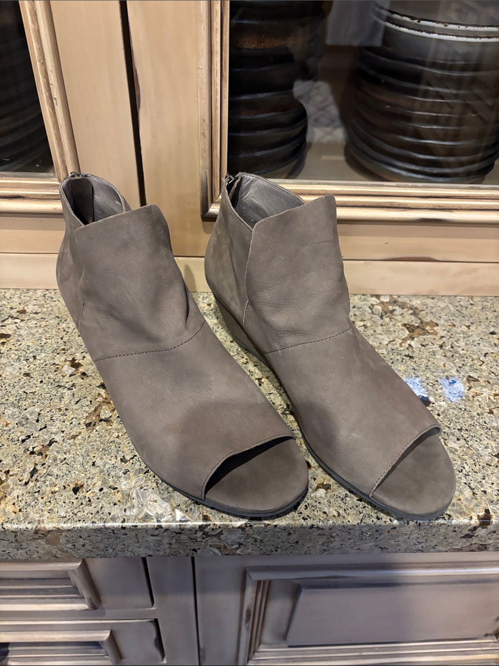 New Eileen Fisher Shorty, booty sandal